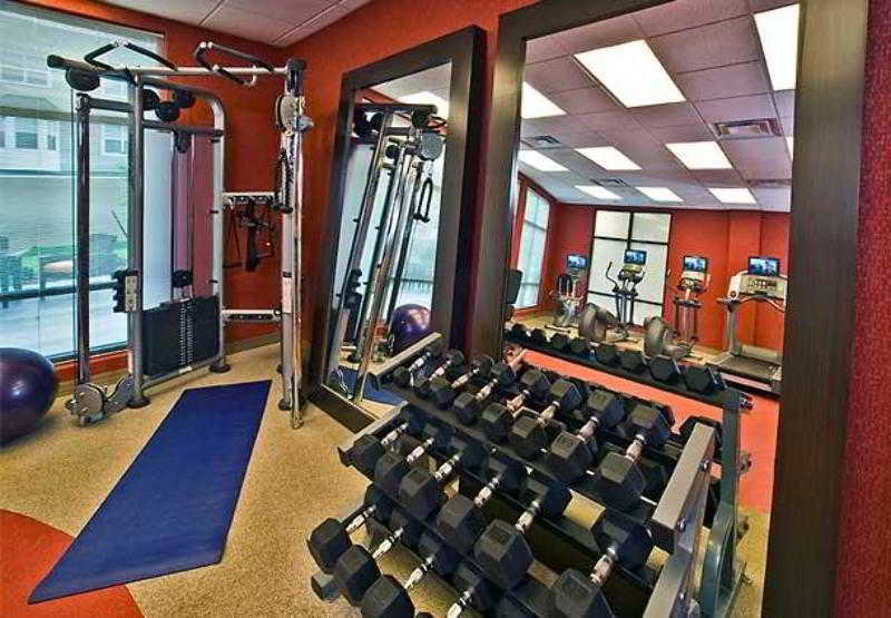 Отель Courtyard Newport News Airport Экстерьер фото